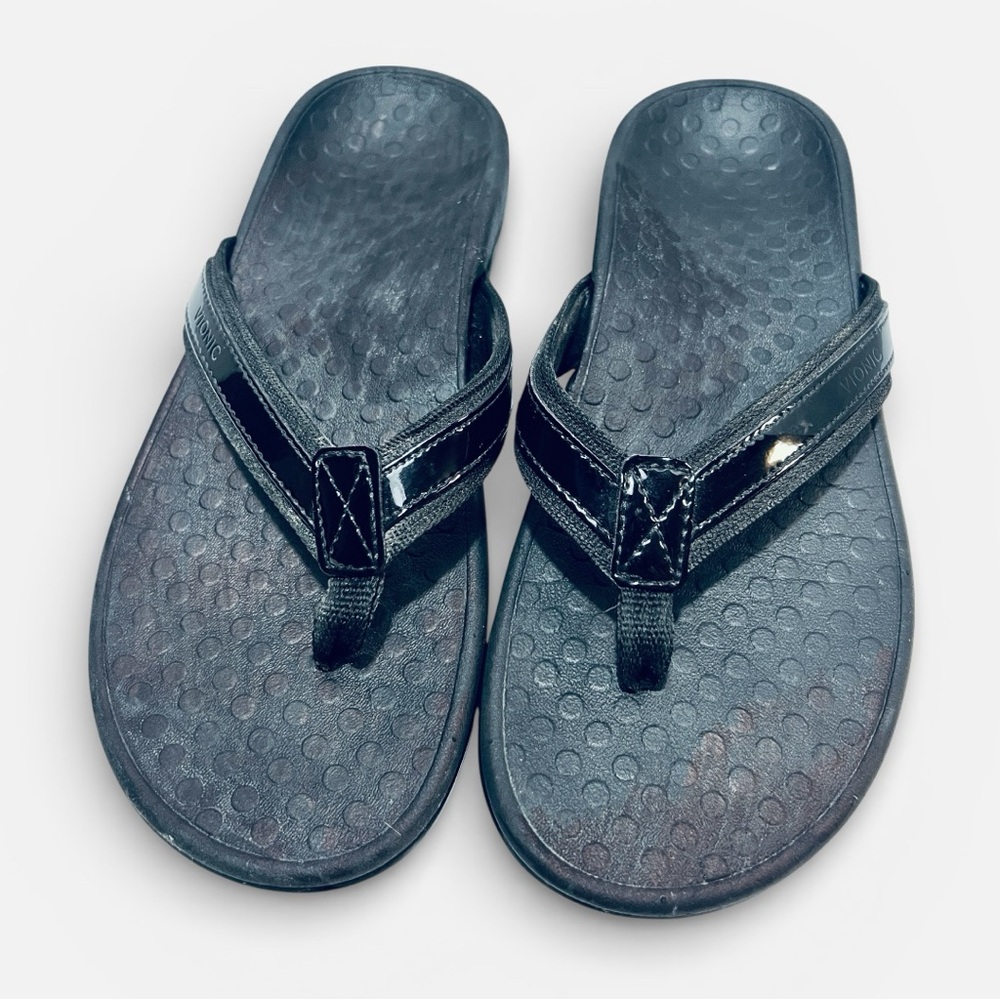 Vionic Black Textured Sandals